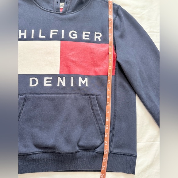 Tommy Hilfiger Women’s Hoodie Size M –Iconic Red & White Logo Hooded Sweatshirt - Picture 13 of 14
